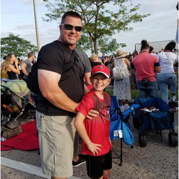 Meet your Posher, Posh - Picture 6 of 7